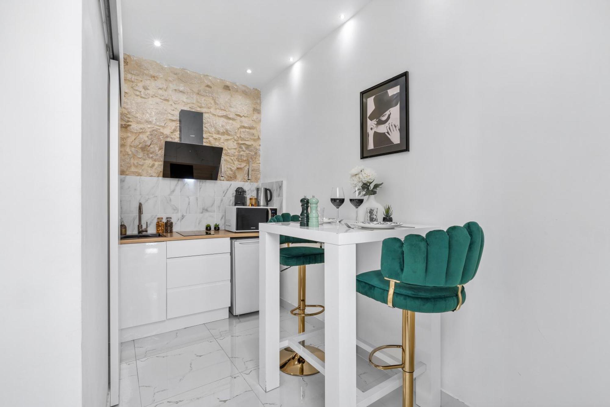 2 Rooms - Hyper Centre - Air-Conditioned - Terrace - Quiet - Tramway - Equipped Kitchen - Wifi Ницца Экстерьер фото
